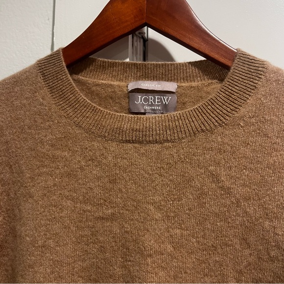 J Crew Classic Cashmere Sweater Crewneck - Picture 5 of 7